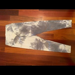 Balance Athletica cloud leggings